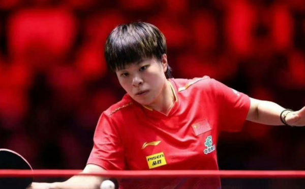 优配良品 王艺迪3-2高桥晋级8强！决胜局更坚定完成逆转，太不容易了！